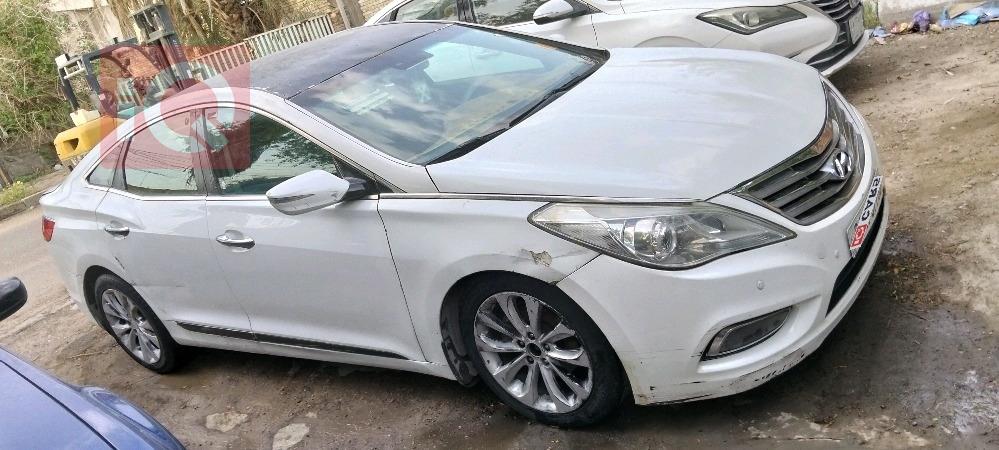 هيونداي أزيرا